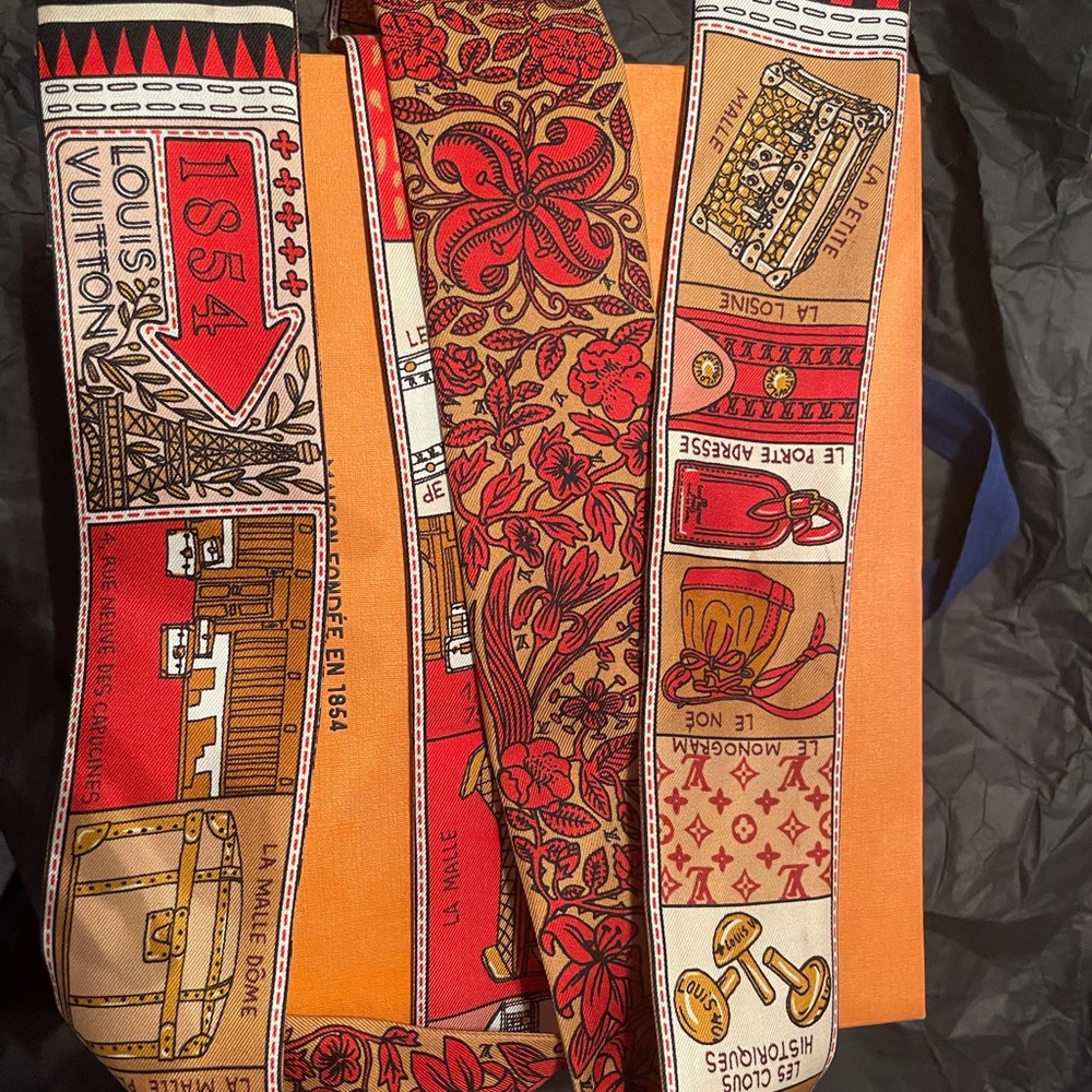 Jeu  De Louis BeBe Bandeau- Louis Vuitton